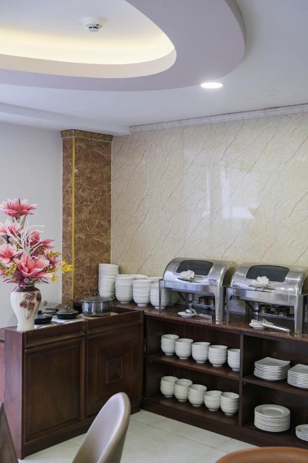 Xavia Hotel Куїнон Екстер'єр фото