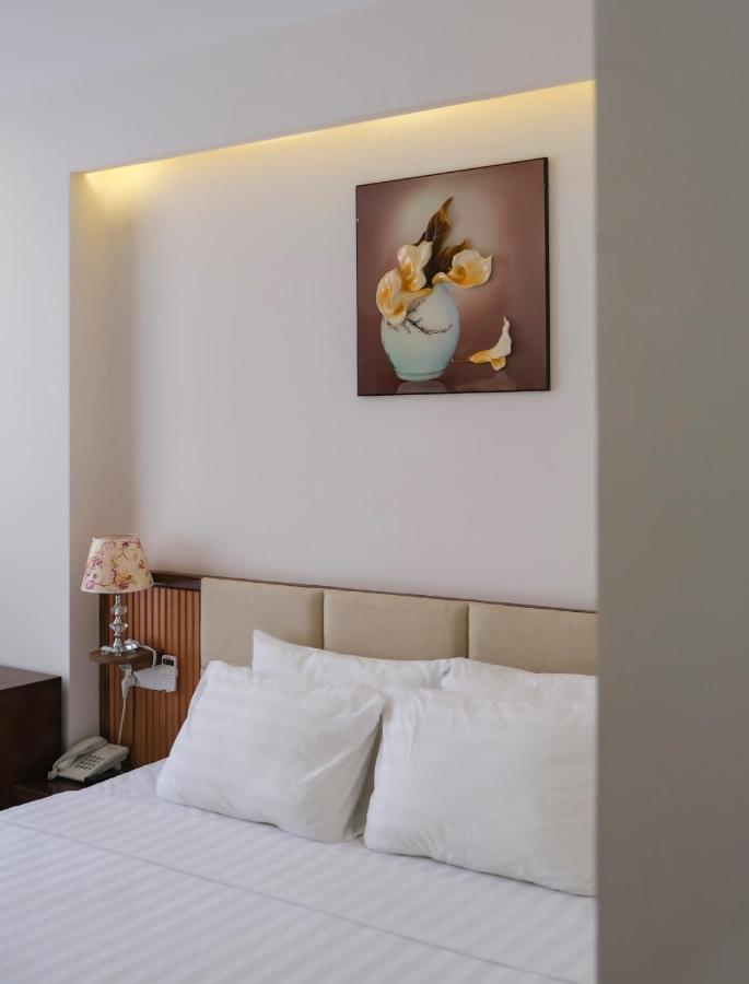 Xavia Hotel Куїнон Екстер'єр фото