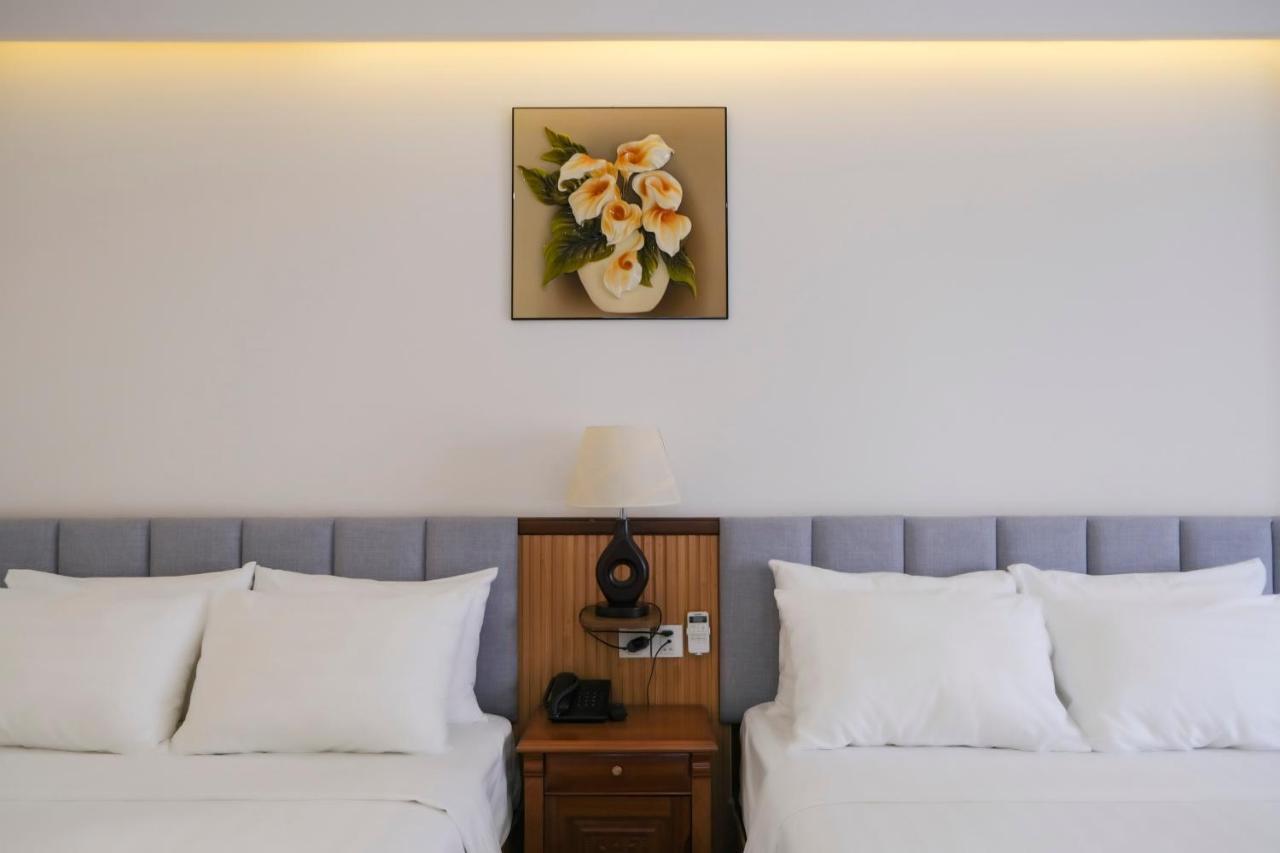 Xavia Hotel Куїнон Екстер'єр фото