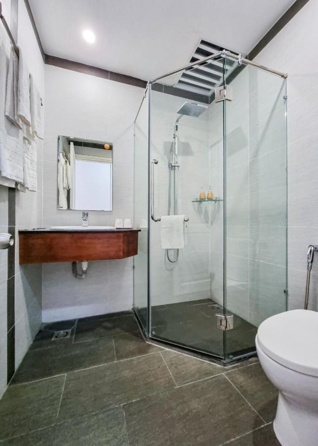 Xavia Hotel Куїнон Екстер'єр фото