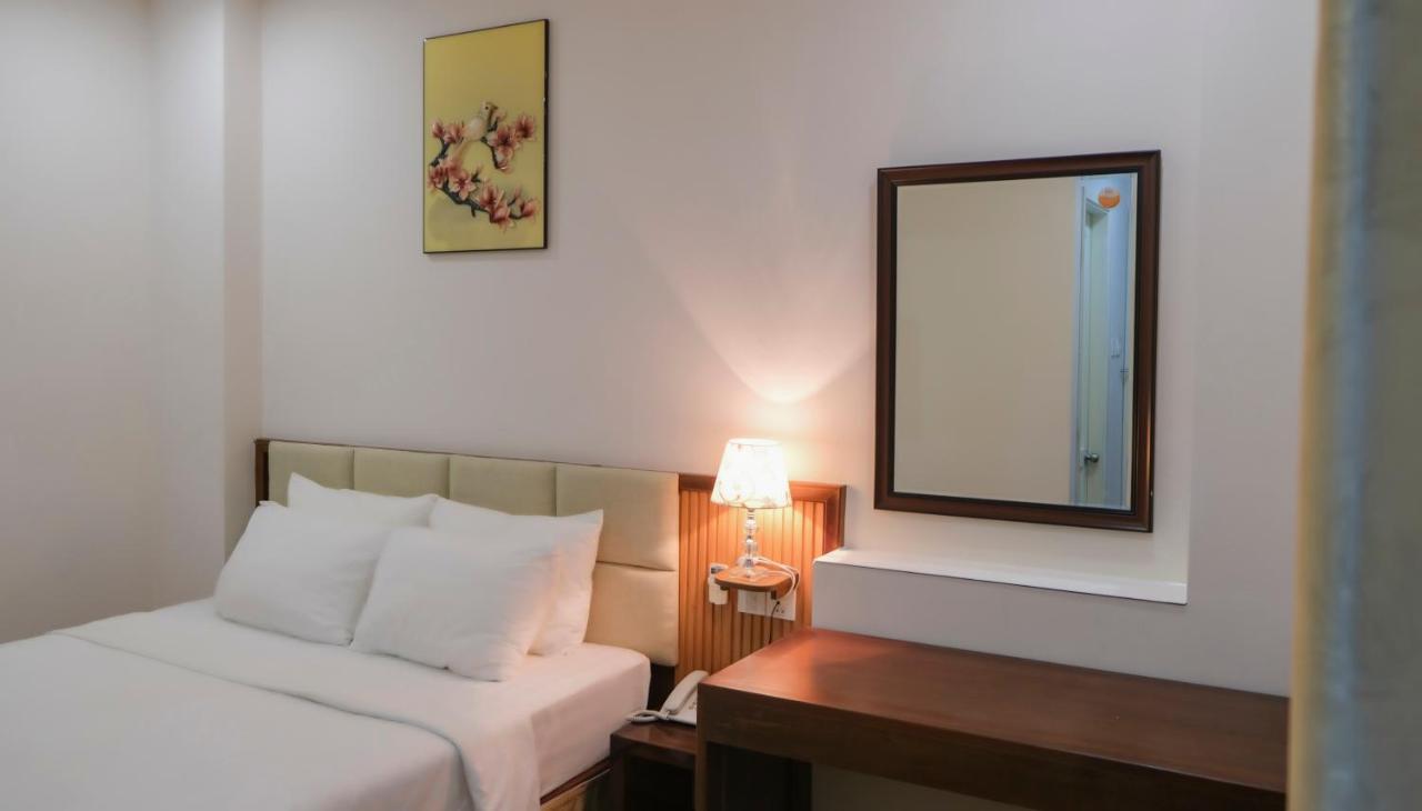 Xavia Hotel Куїнон Екстер'єр фото