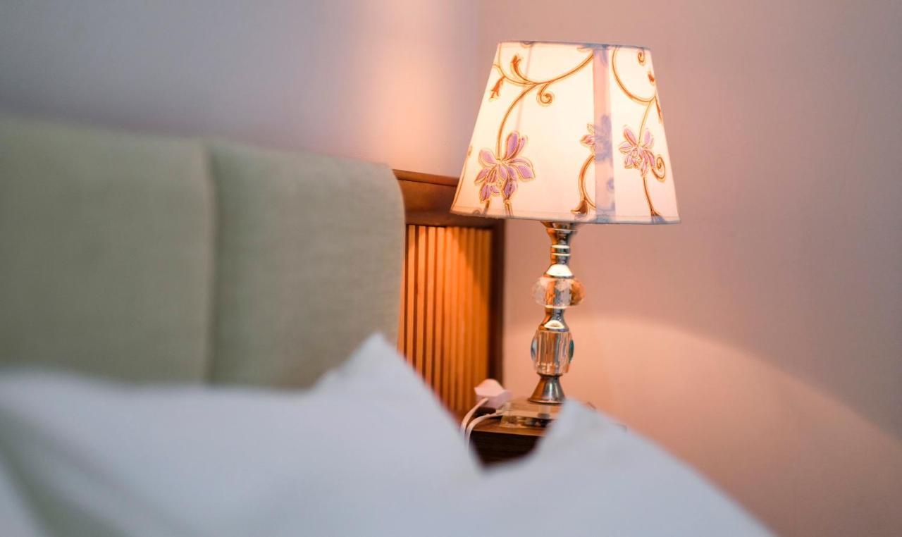 Xavia Hotel Куїнон Екстер'єр фото